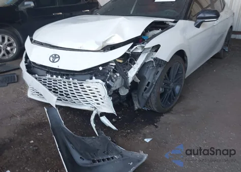 2025 Toyota Camry Xse из США, поврежденный, VIN 4T1DAACK8SU026290